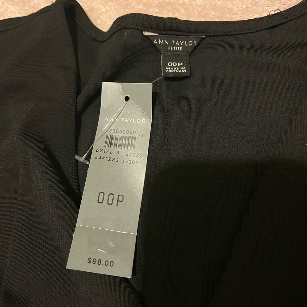 Ann Taylor Elegant Black V-Neck ruched Dress - Picture 6 of 7